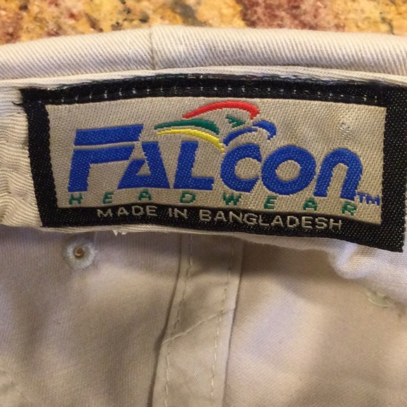 Baseball cap - Picture 2 of 3